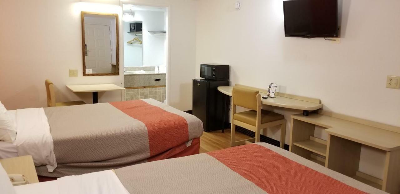 Fairbridge Inn Express Лондон Экстерьер фото