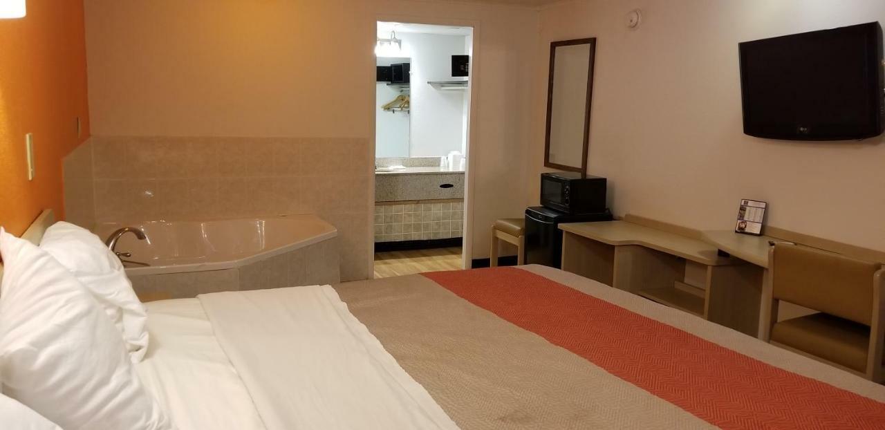 Fairbridge Inn Express Лондон Экстерьер фото