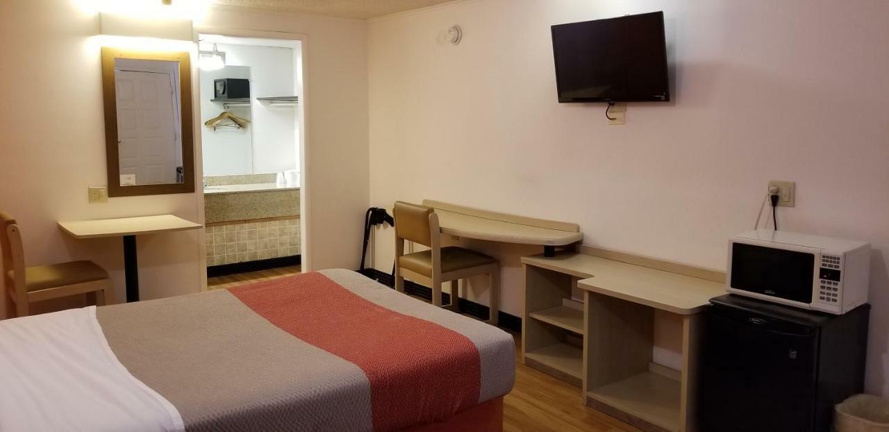 Fairbridge Inn Express Лондон Экстерьер фото